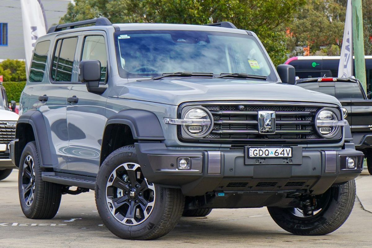 2026 GWM Tank 300 Ultra Hi4-T PHEV P01