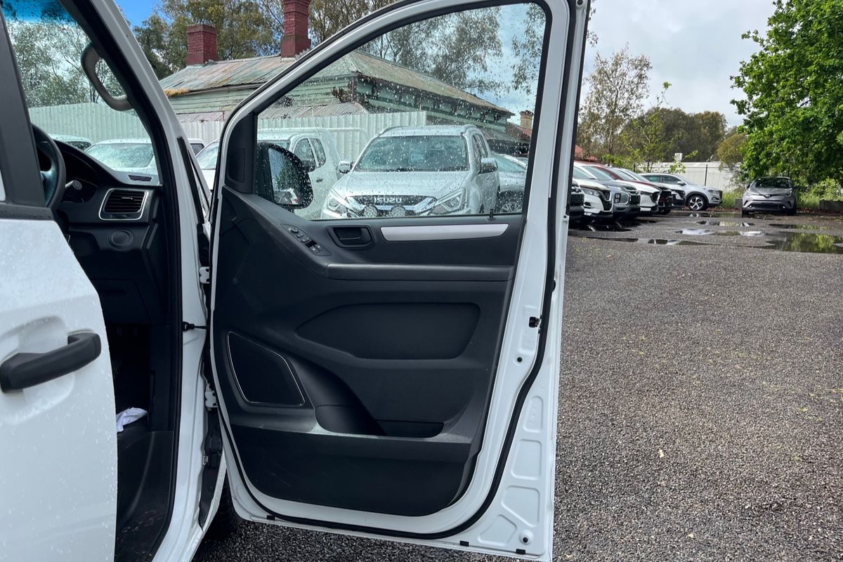2021 LDV G10 + SV7C