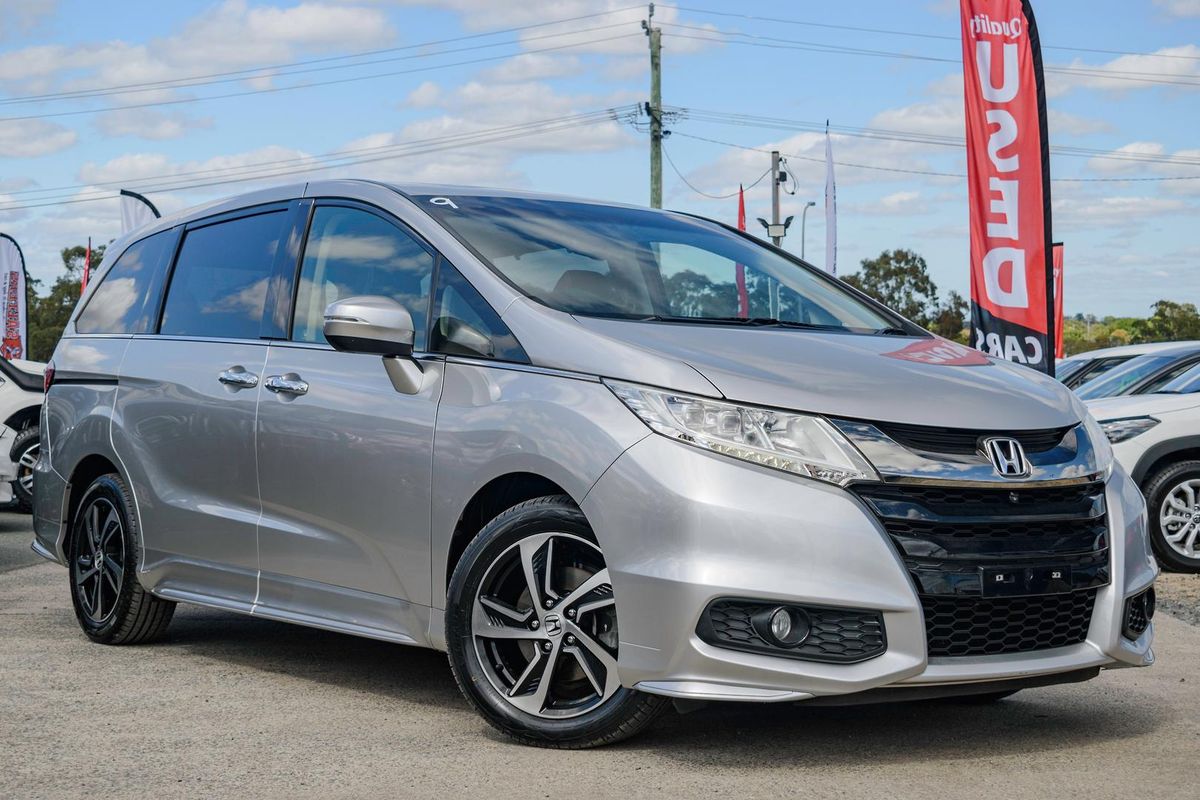 2017 Honda Odyssey VTi-L 5th Gen