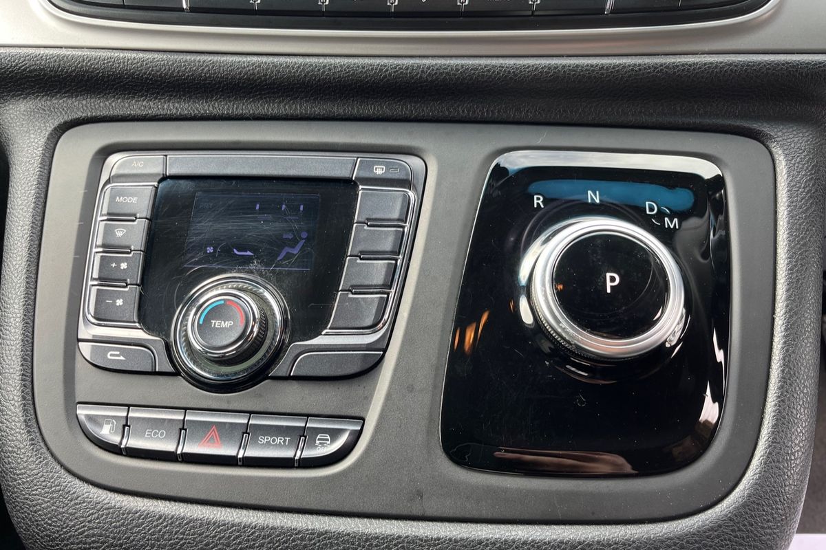2021 LDV G10 + SV7C