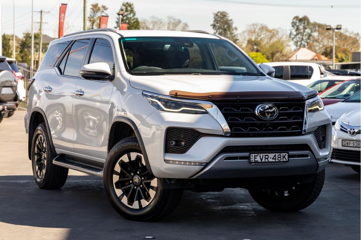 2022 Toyota Fortuner Crusade GUN156R