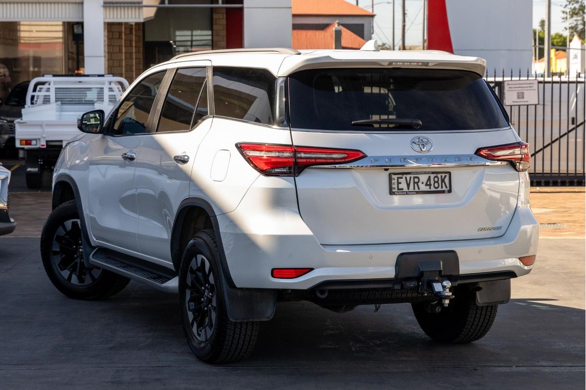 2022 Toyota Fortuner Crusade GUN156R