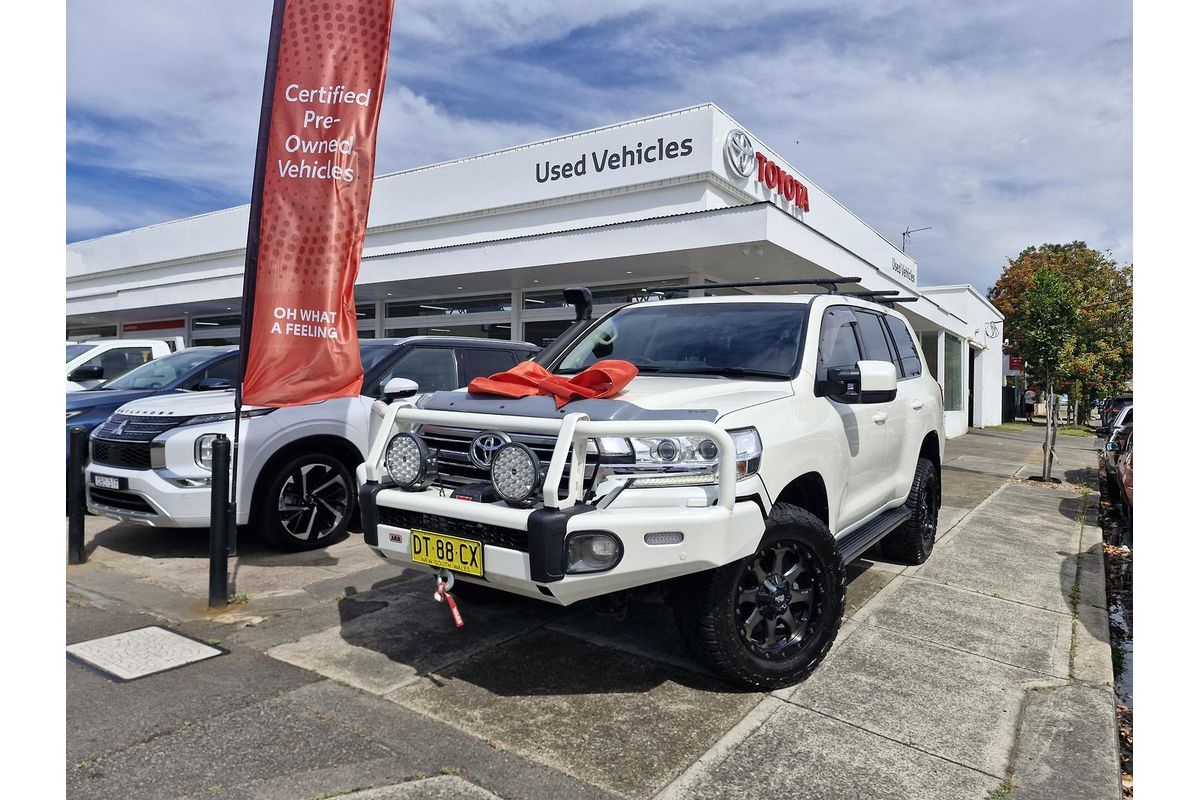 2017 Toyota Landcruiser VX VDJ200R