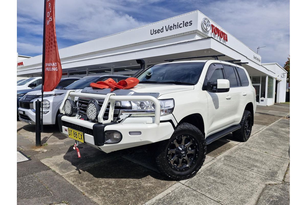 2017 Toyota Landcruiser VX VDJ200R