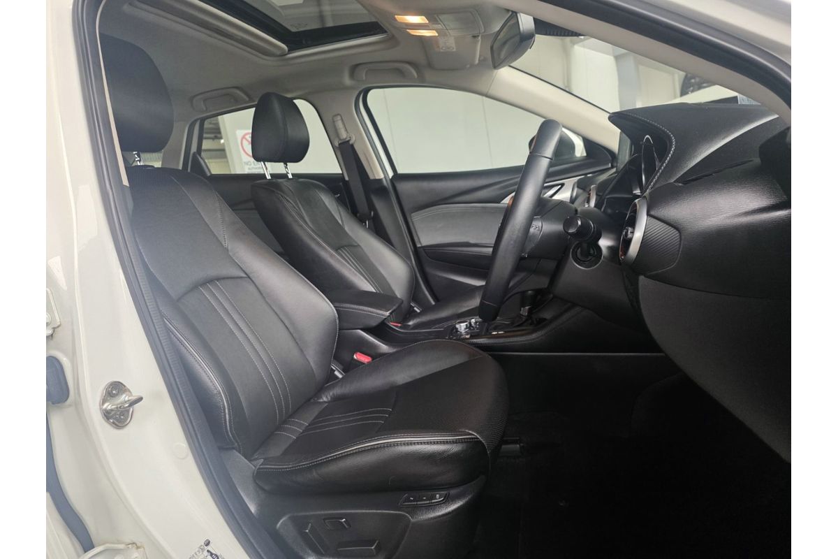 2021 Mazda CX-3 Akari DK image 15