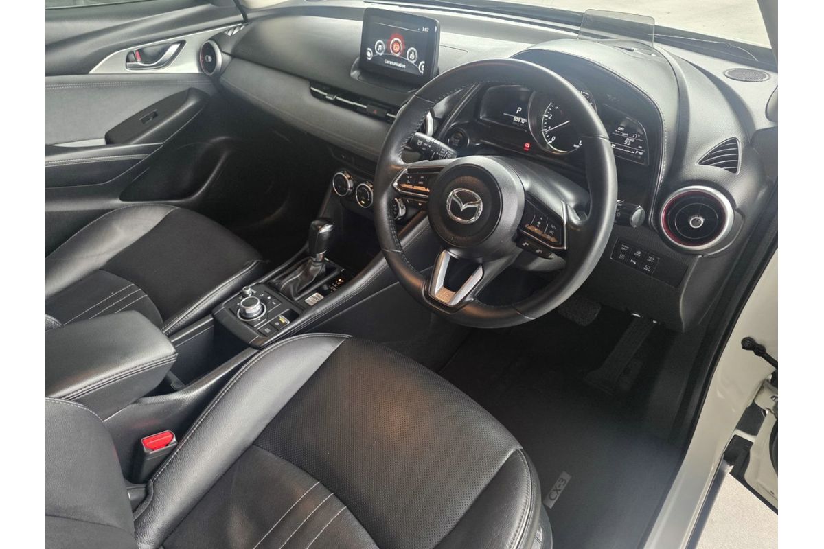 2021 Mazda CX-3 Akari DK image 16