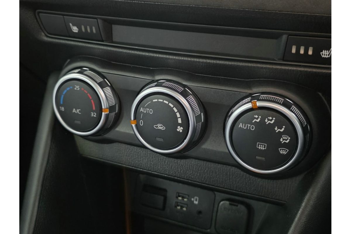 2021 Mazda CX-3 Akari DK image 26