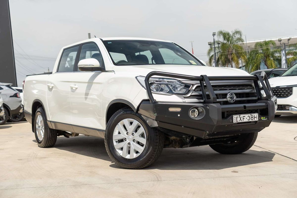 2022 KGM Musso ELX Q250 4X4