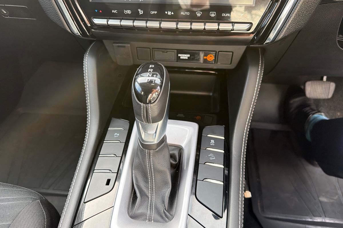2022 Isuzu MU-X LS-U