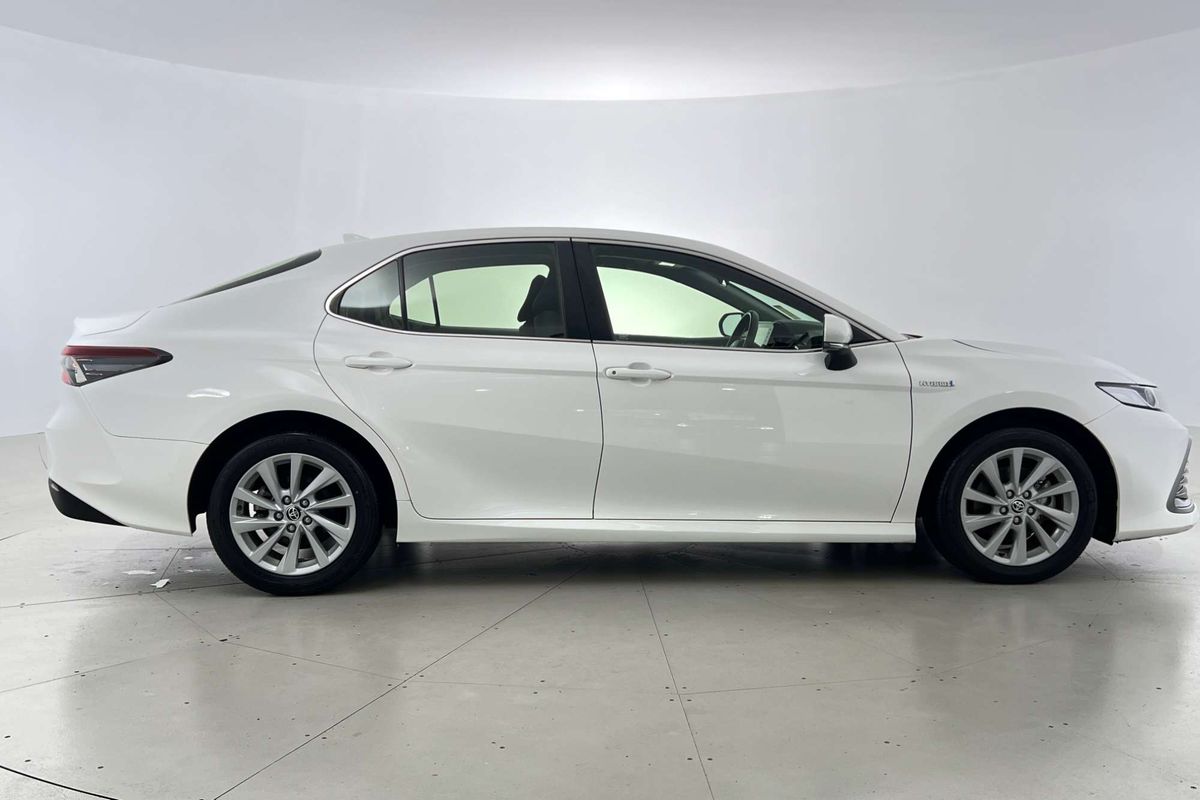 2023 Toyota Camry Ascent AXVH70R