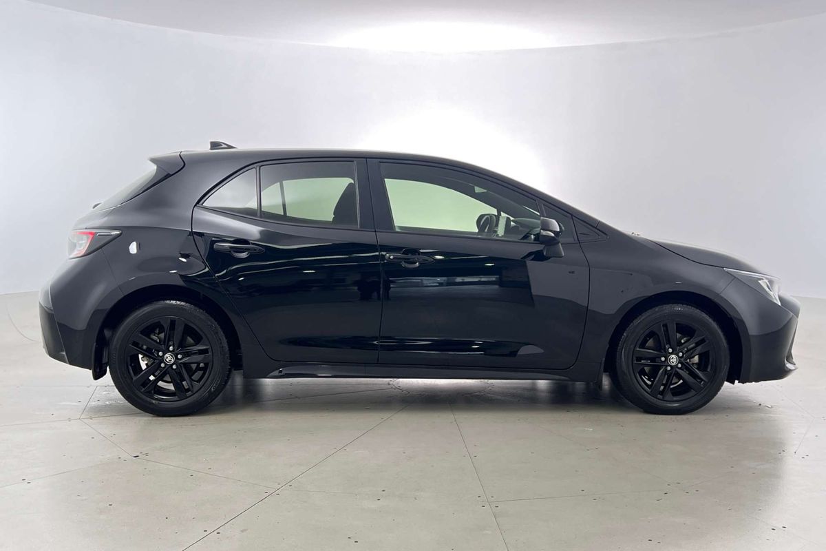 2021 Toyota Corolla Ascent Sport MZEA12R