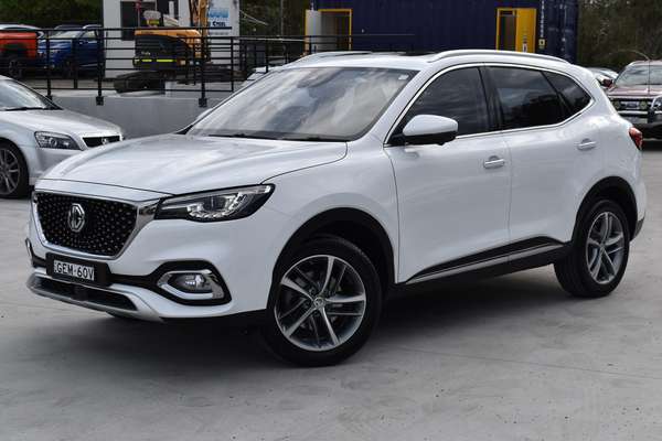 2022 MG HS Essence SAS23