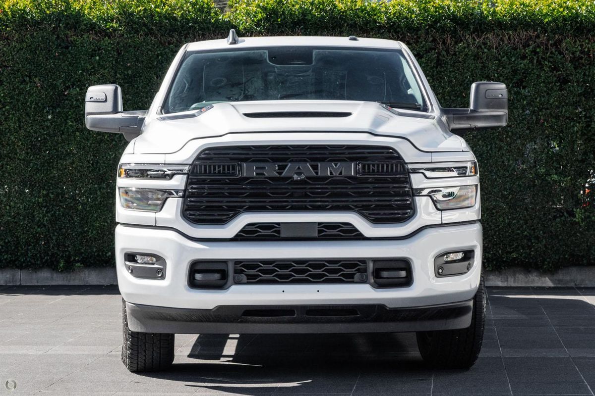 2026 RAM 2500 Laramie DJ 4X4