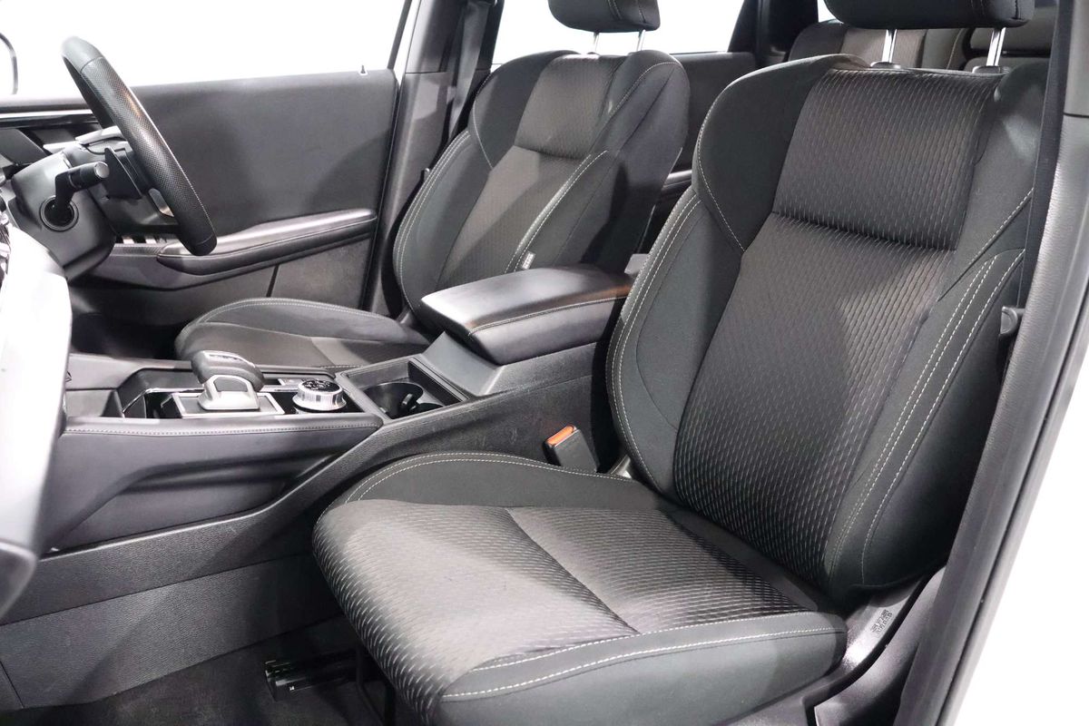 2023 Mitsubishi Outlander ES ZM