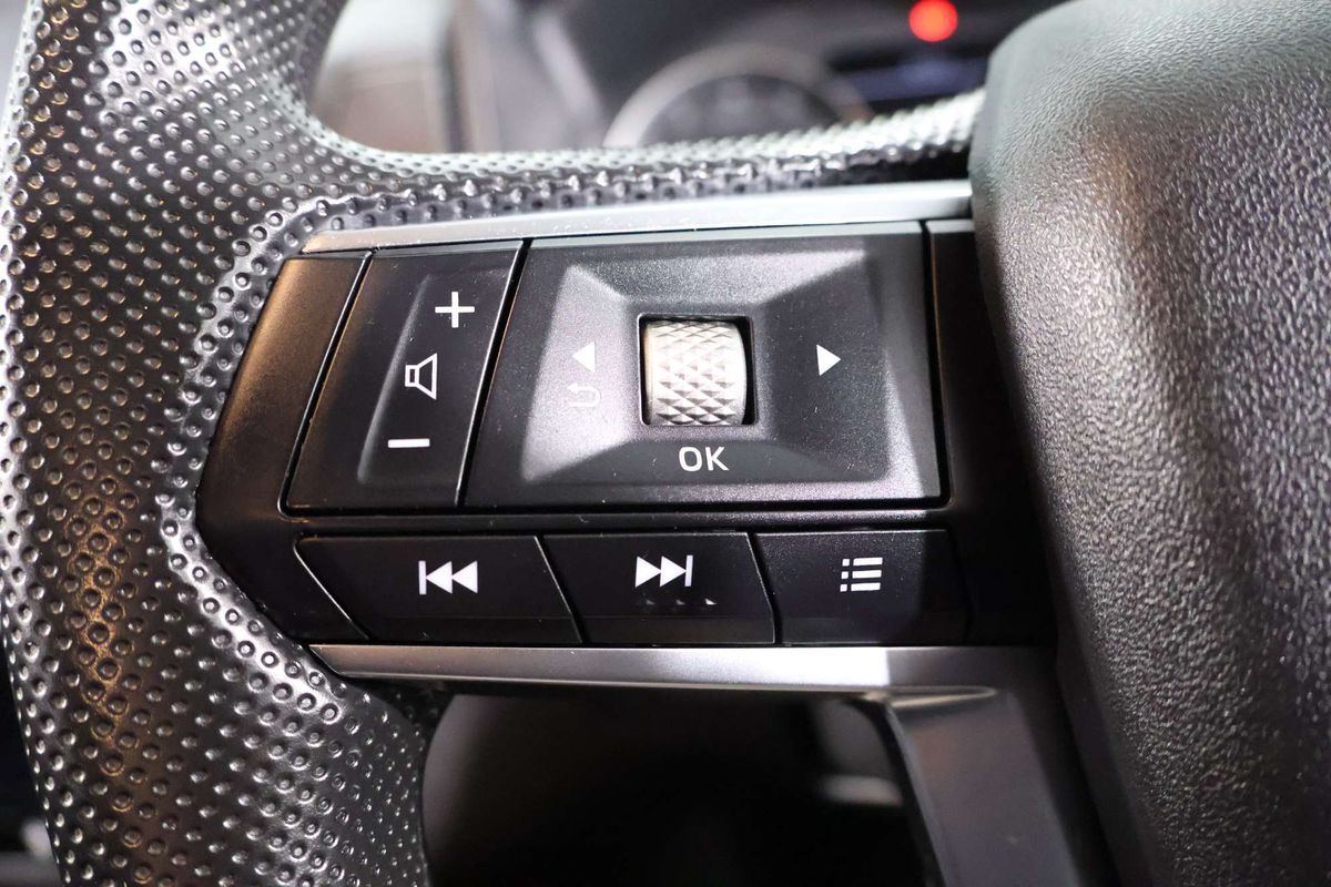 2023 Mitsubishi Outlander ES ZM