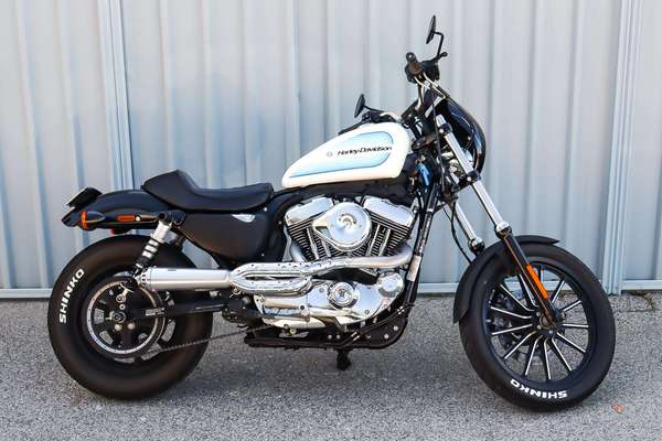 2019 Harley-Davidson 1200 Custom (XL1200C) Sportster