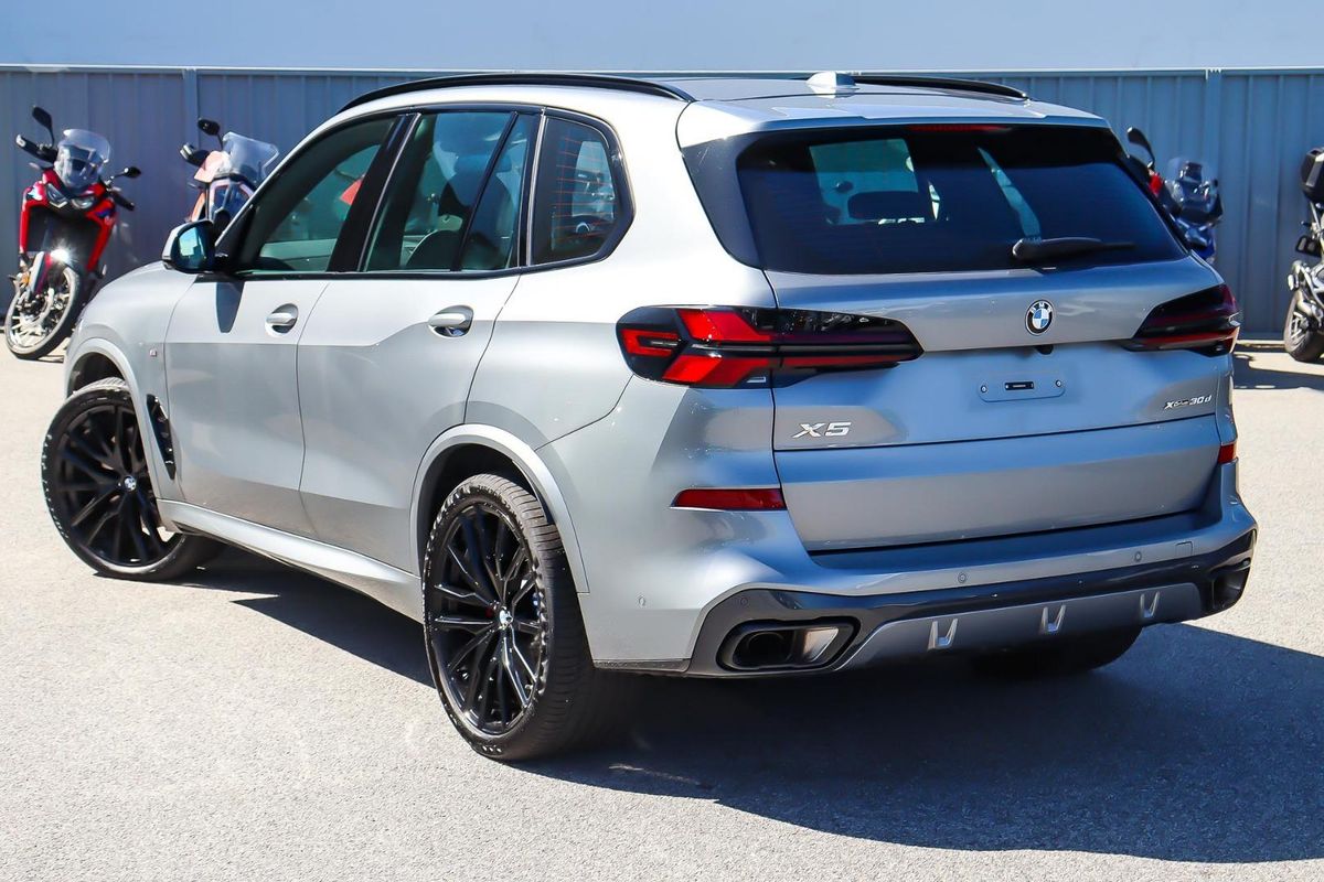 2025 BMW X5 xDrive30d xLine G05 LCI