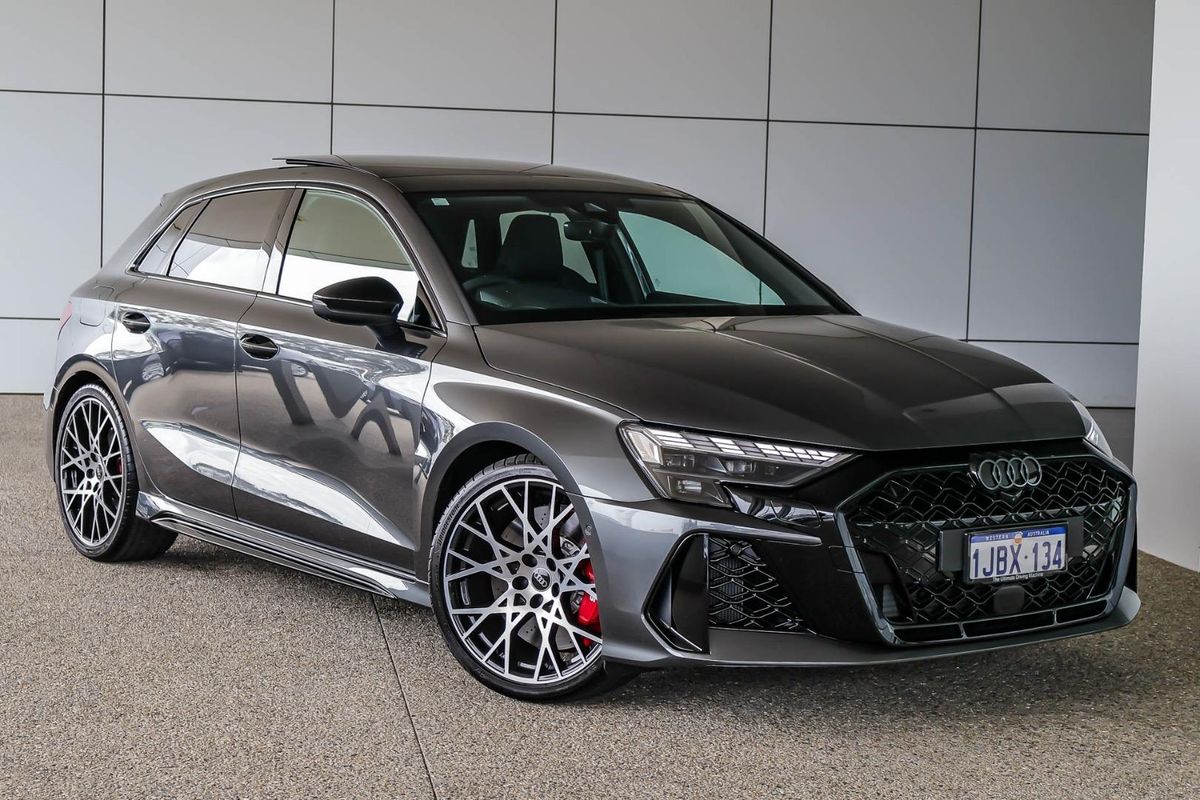 2025 Audi RS3 GY