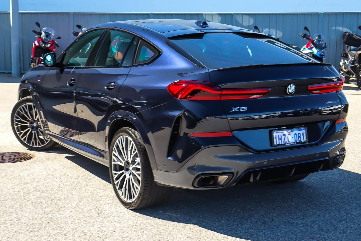 2023 BMW X6 xDrive40i M Sport G06 LCI