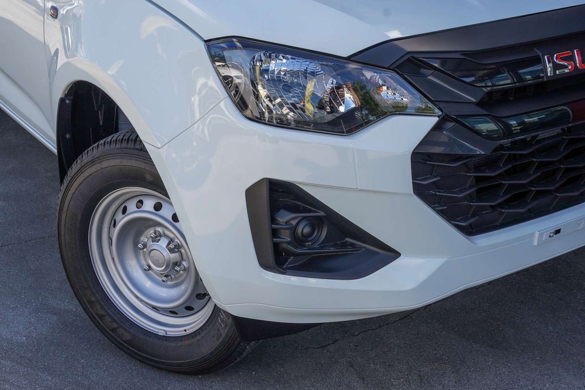 2026 Isuzu D-MAX SX High Ride Rear Wheel Drive