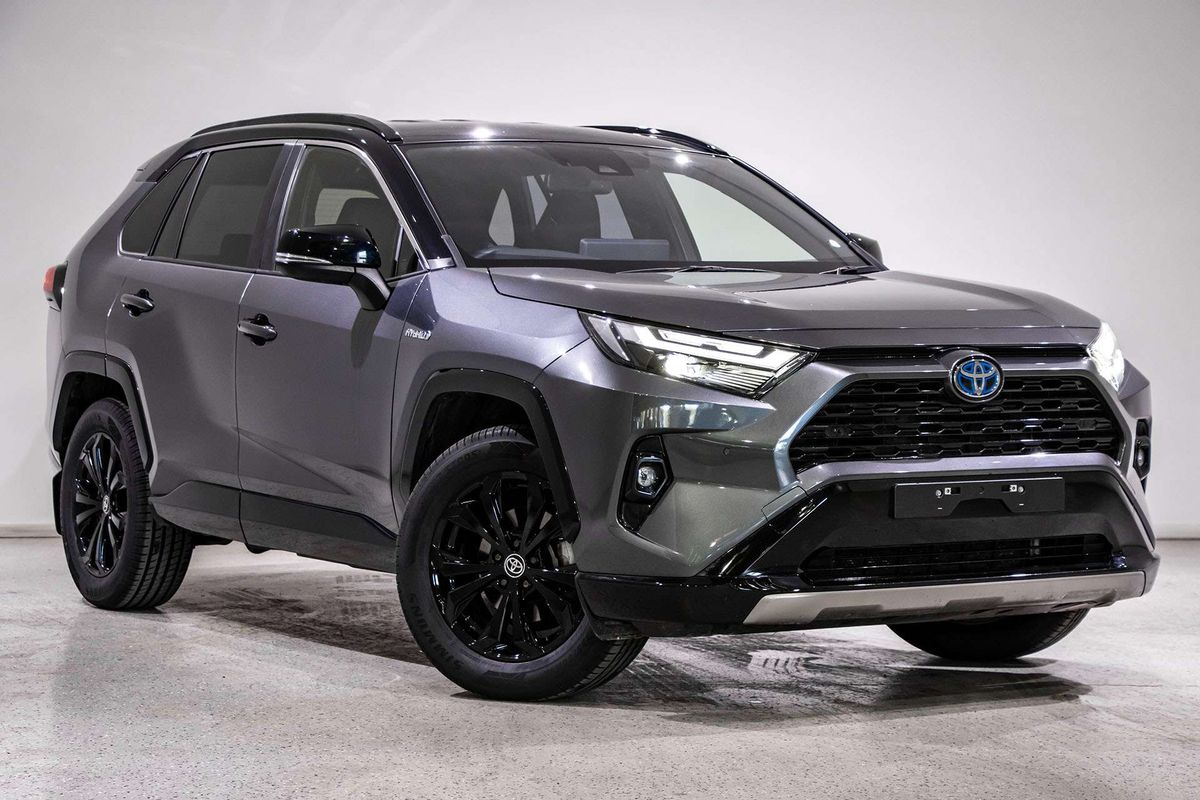 2024 Toyota RAV4 XSE AXAH54R