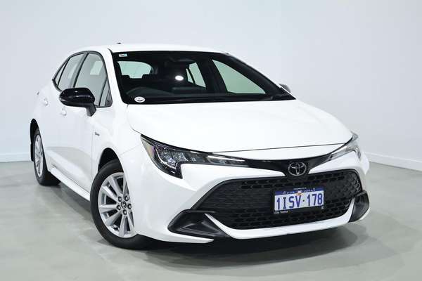 2025 Toyota Corolla Ascent Sport Hybrid ZWE219R