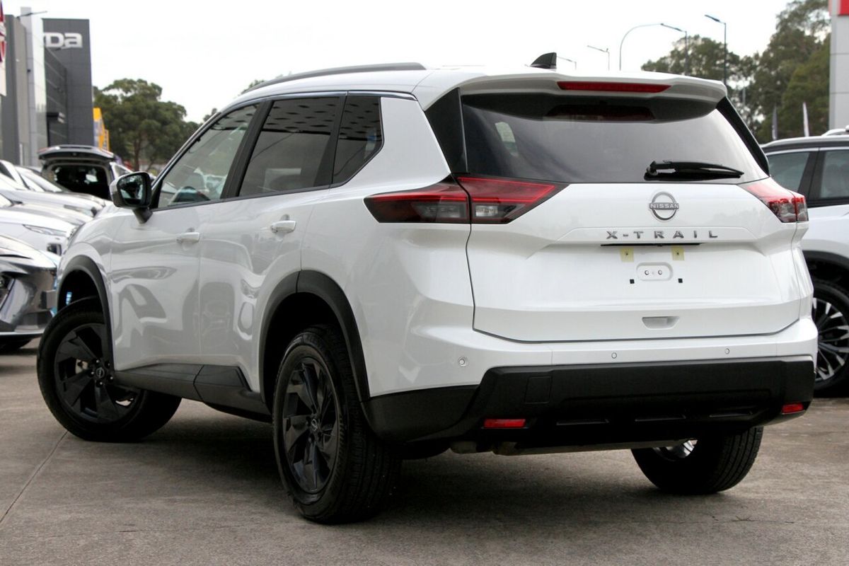 2025 Nissan X-TRAIL ST-L T33