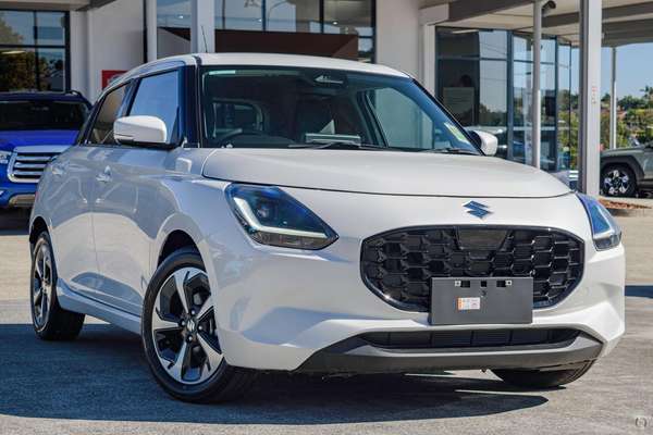 2025 Suzuki Swift Hybrid GLX UZ
