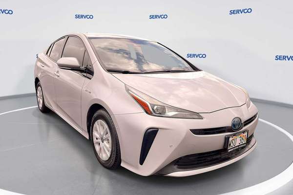 2019 Toyota Prius LE