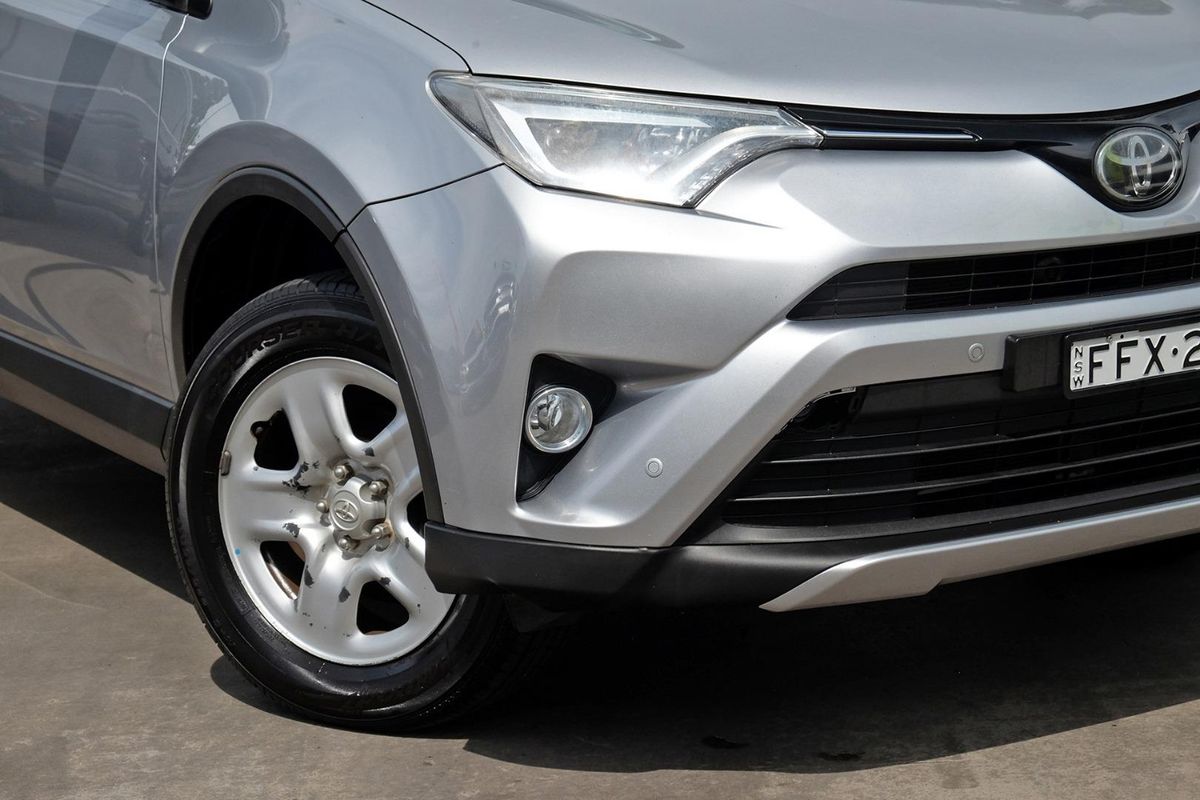 2017 Toyota RAV4 GX ZSA42R