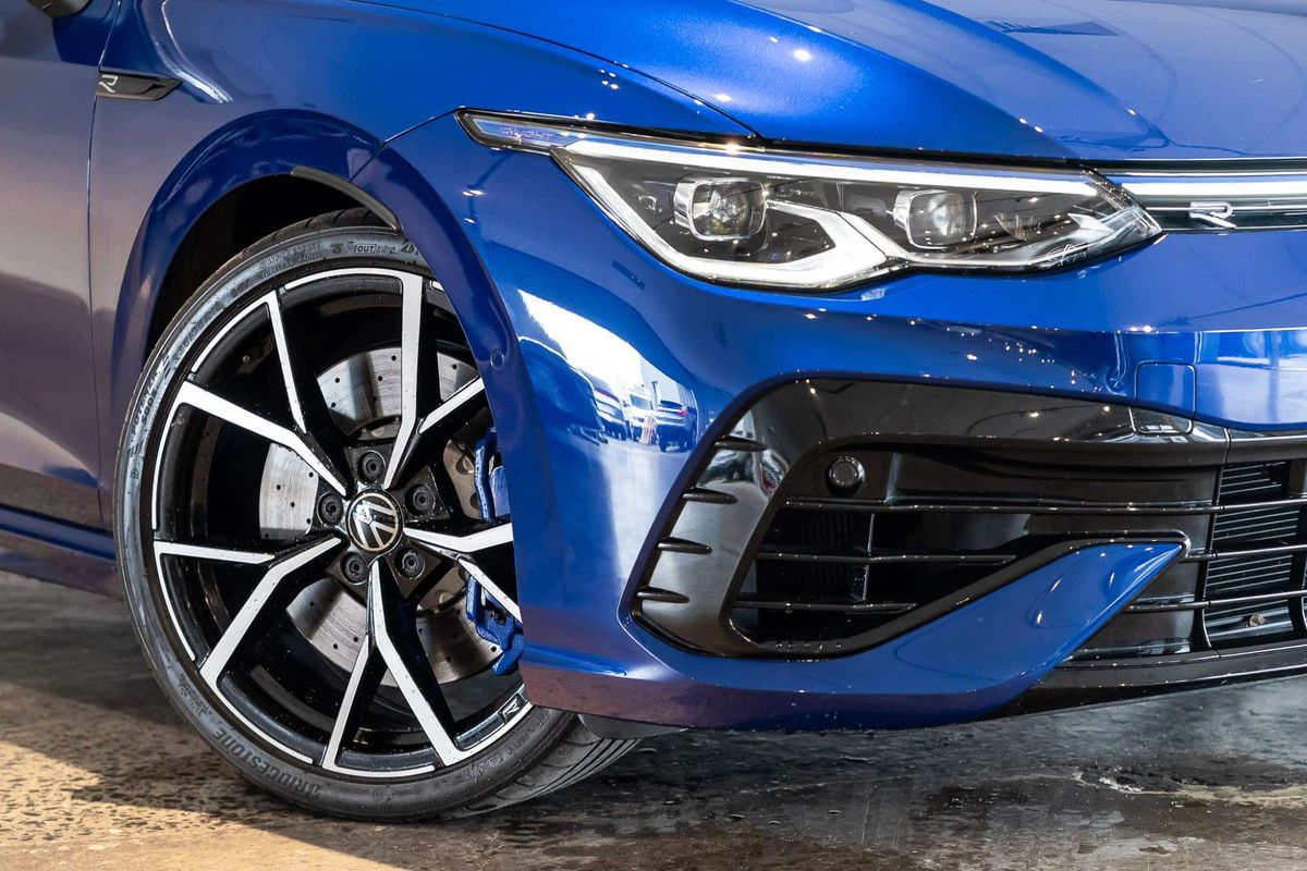 2024 Volkswagen Golf R 8