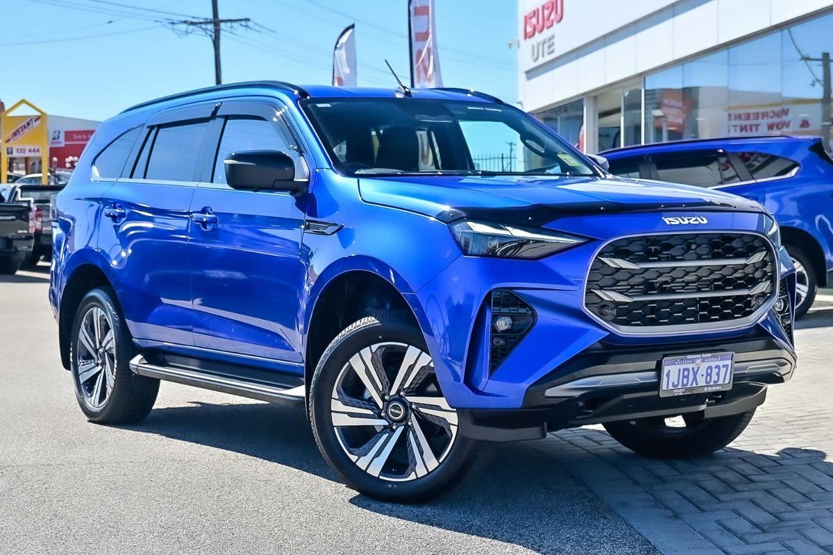 2026 Isuzu MU-X LS-T