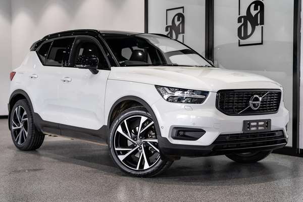 2019 Volvo XC40 T5 R-Design