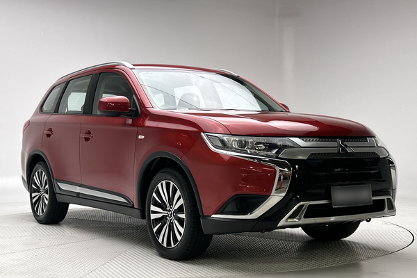 2018 Mitsubishi Outlander ES ZL