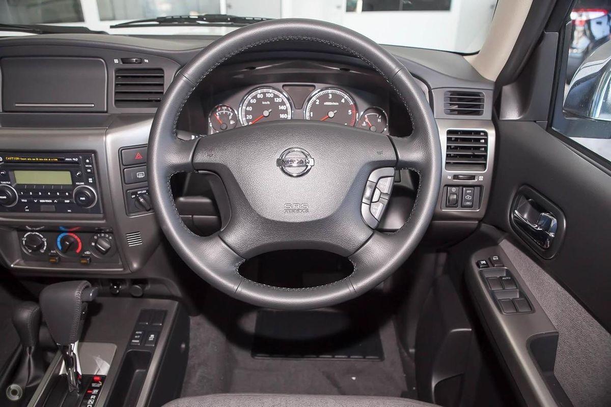 2016 Nissan Patrol ST Y61