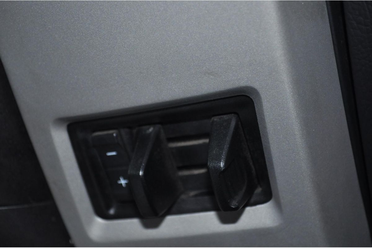 2018 Ford F350 Lariat 4X4 image 29