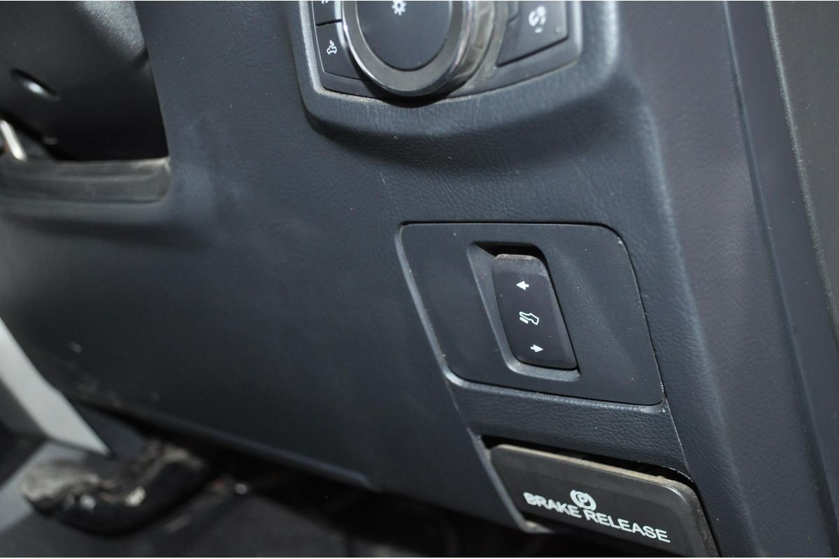 2018 Ford F350 Lariat 4X4 image 32