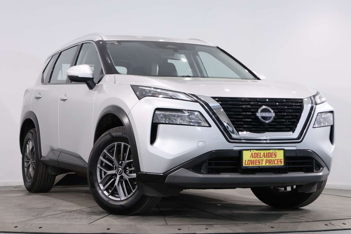 2024 Nissan X-TRAIL ST T33