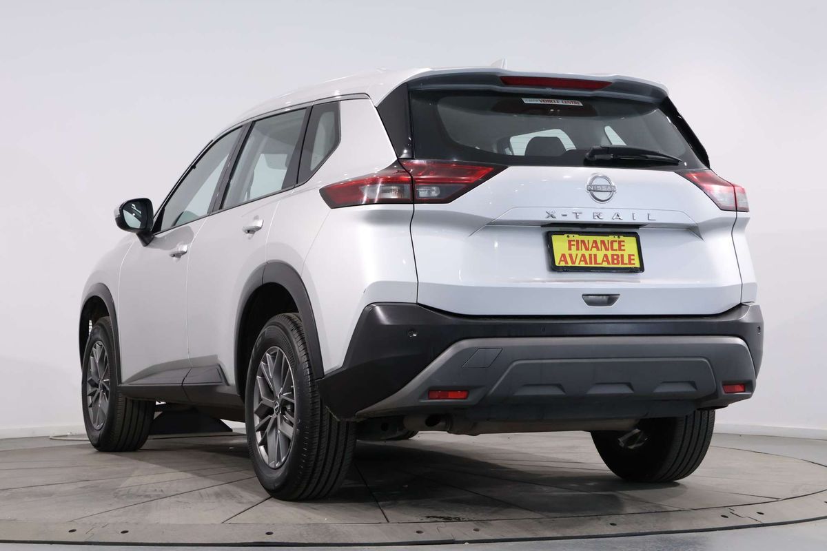 2024 Nissan X-TRAIL ST T33