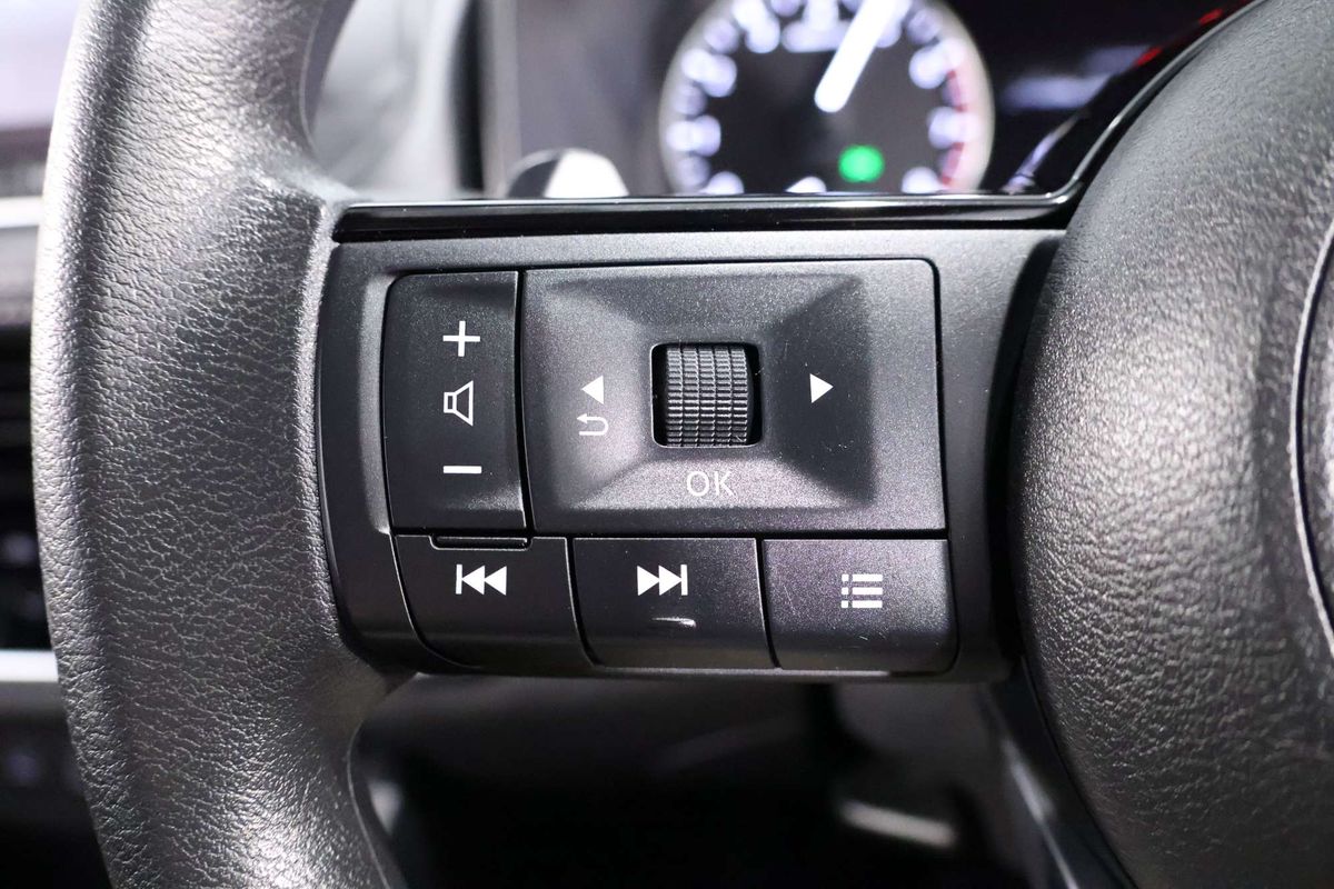 2024 Nissan X-TRAIL ST T33