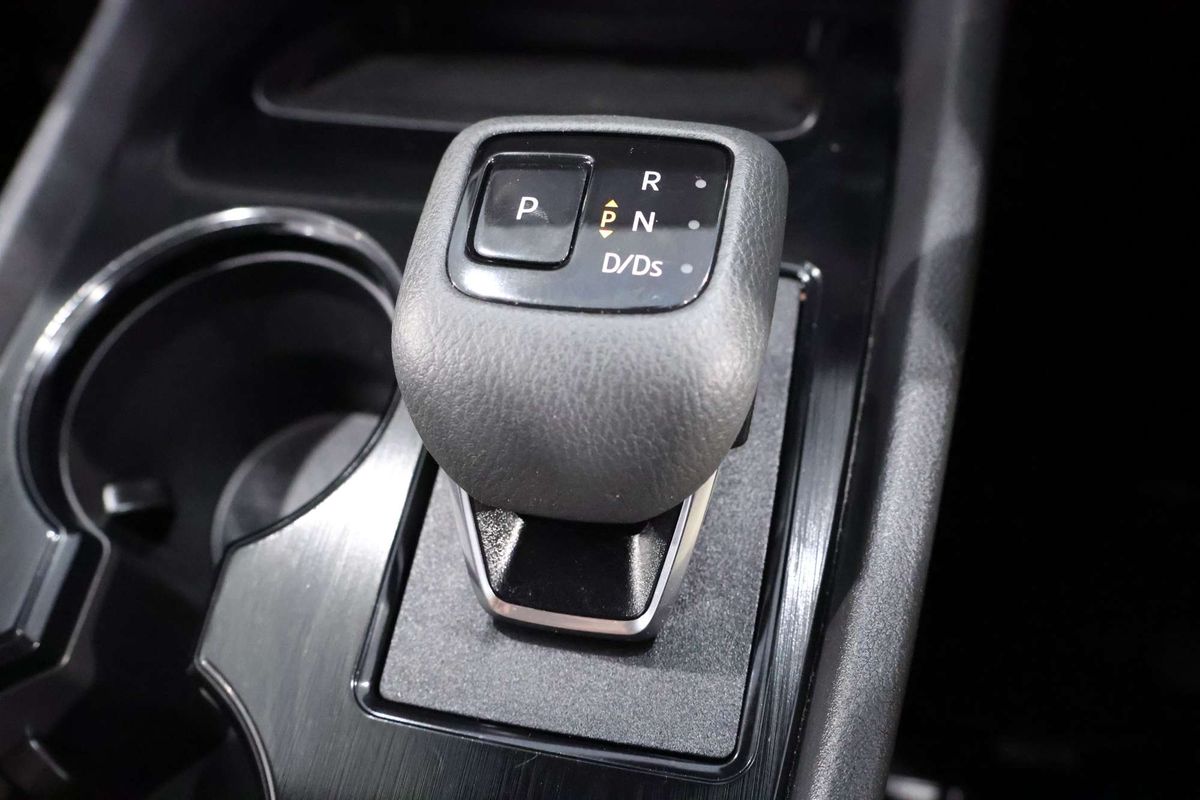 2024 Nissan X-TRAIL ST T33