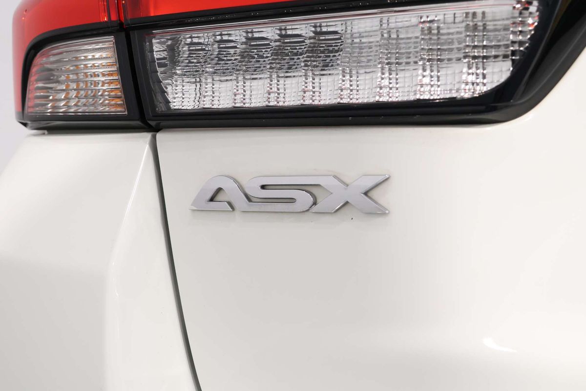 2021 Mitsubishi ASX ES Plus XD