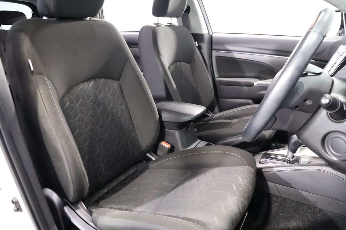 2021 Mitsubishi ASX ES Plus XD