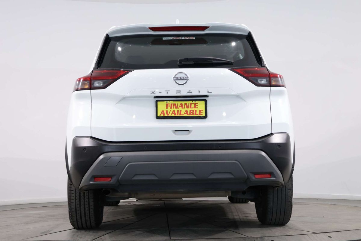 2024 Nissan X-TRAIL ST T33