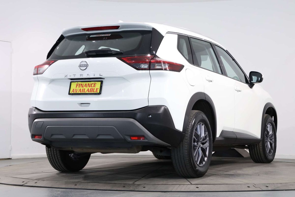 2024 Nissan X-TRAIL ST T33