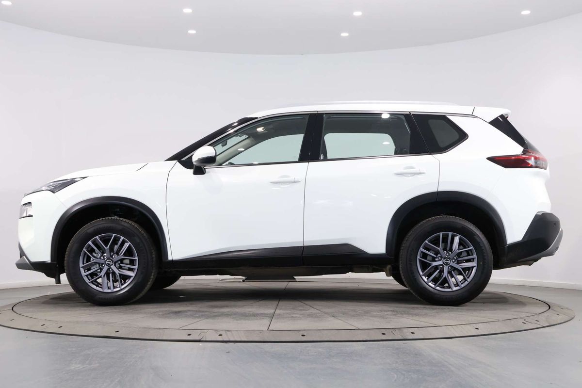 2024 Nissan X-TRAIL ST T33