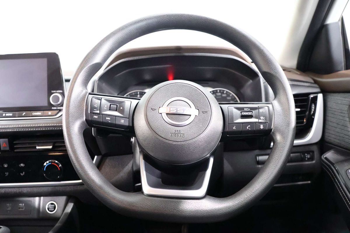 2024 Nissan X-TRAIL ST T33
