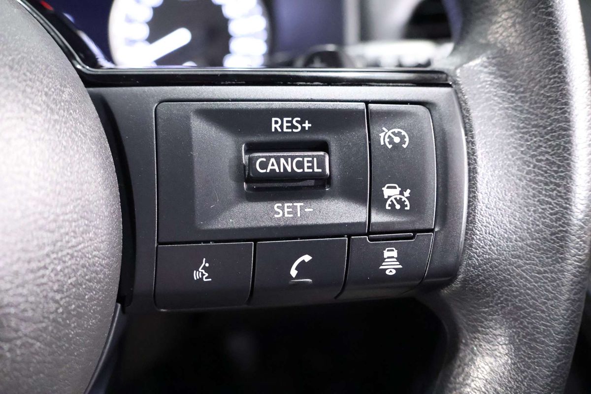 2024 Nissan X-TRAIL ST T33