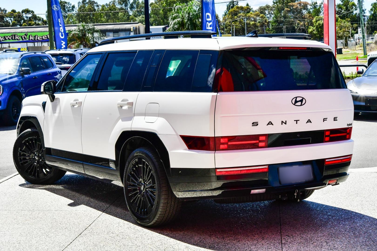 2024 Hyundai Santa Fe Hybrid Calligraphy MX5.V1