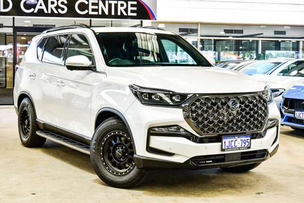 2022 KGM Rexton Black Edition Y450